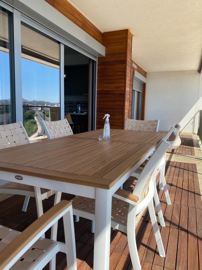 Bitcoin And Ethereum Deluxe Apartments บาร์ ภายนอก รูปภาพ