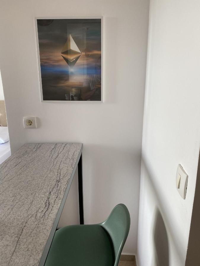 Bitcoin And Ethereum Deluxe Apartments บาร์ ภายนอก รูปภาพ